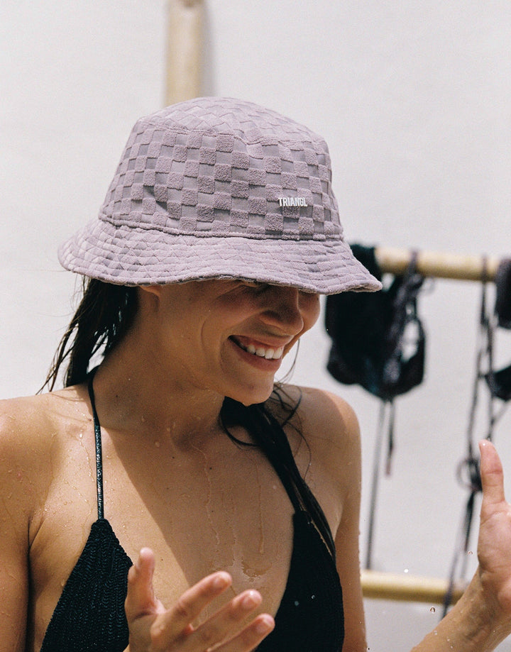 BOEY - DEIA Bucket Hat